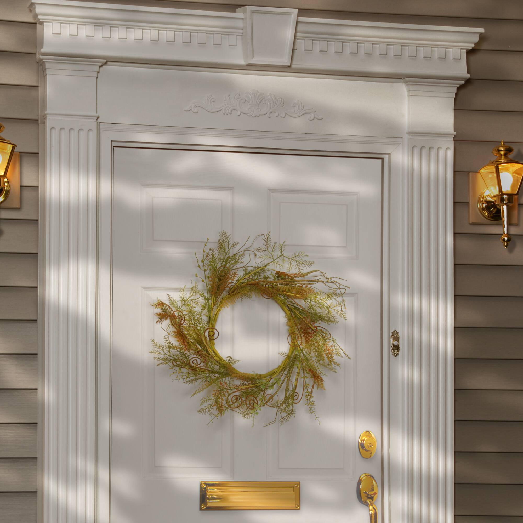 22" Fern Wreath